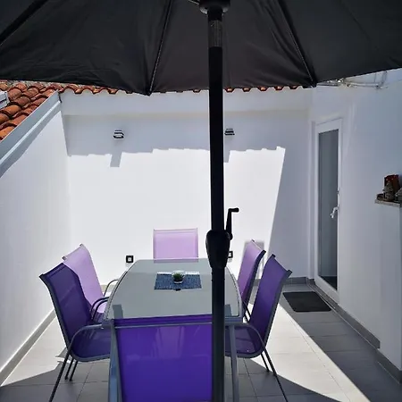 A&a * Rovinj