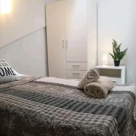 Apartment A&a
