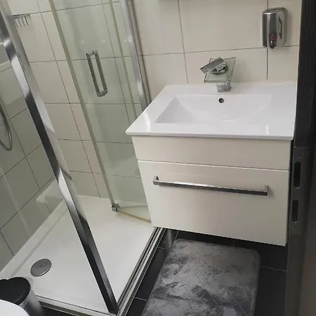 Apartment A&a *